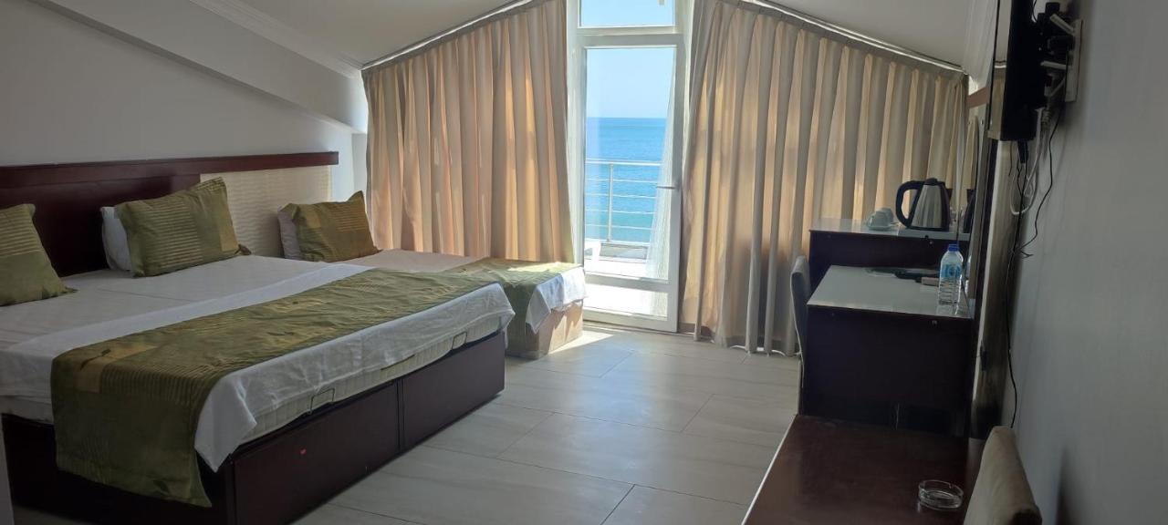 Deniz Hotel Kumburgaz 뷰유크체크메스 외부 사진