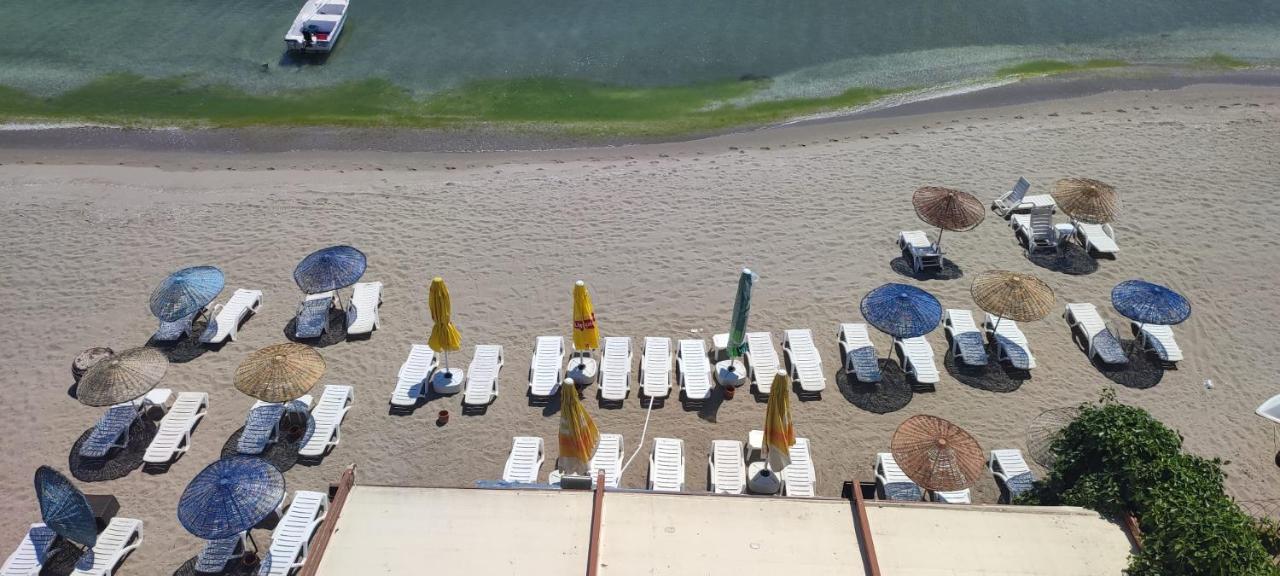 Deniz Hotel Kumburgaz 뷰유크체크메스 외부 사진